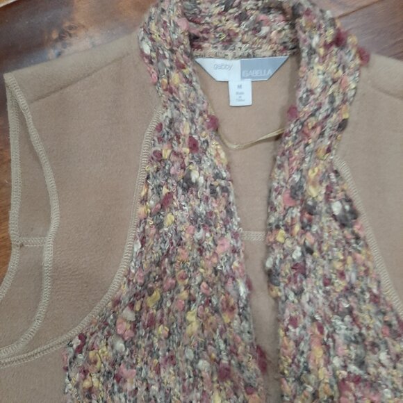 Unique mixed sweater yarn boho fall vest - Picture 11 of 12